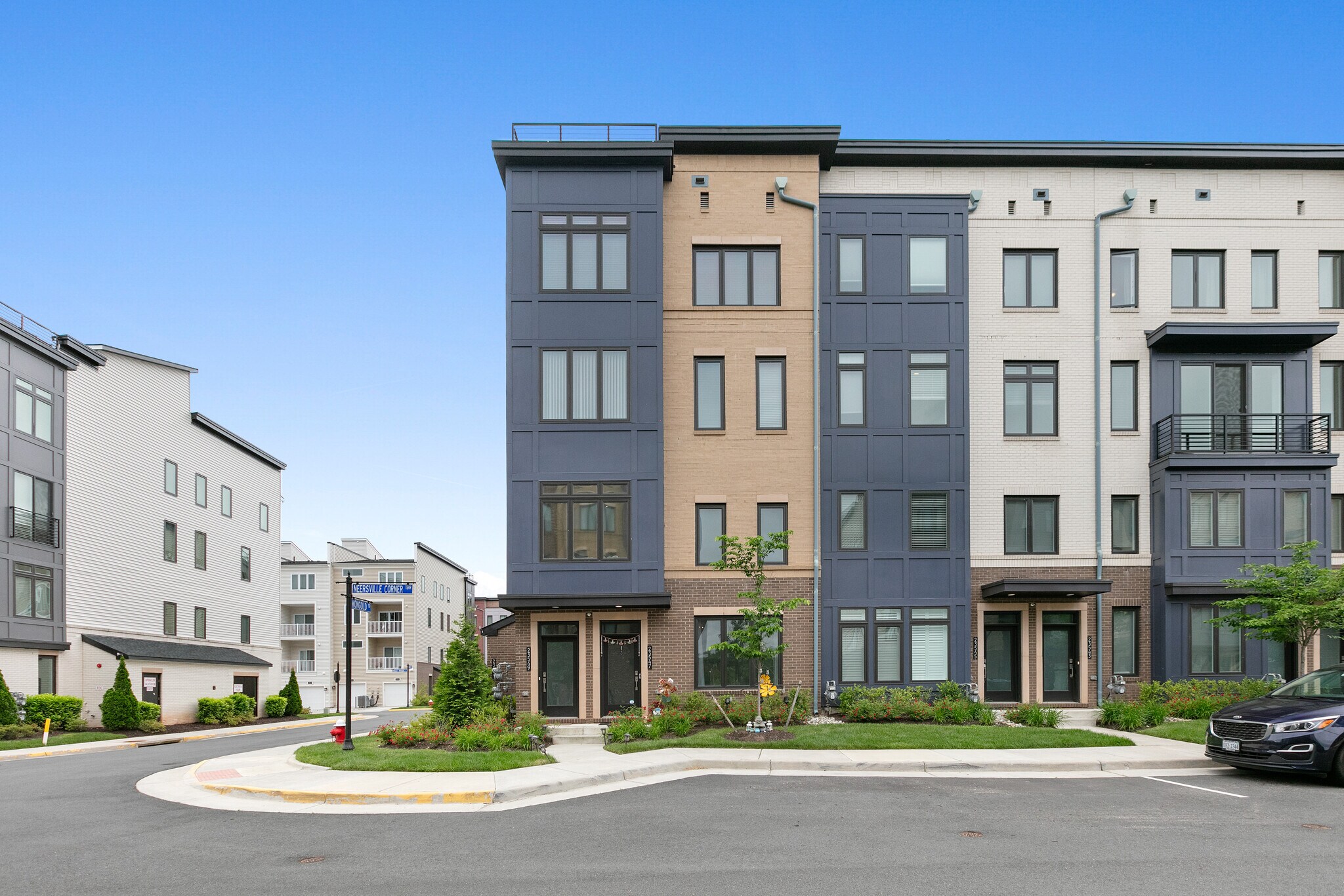 Building Photo - 23547 Neersville Corner Ter