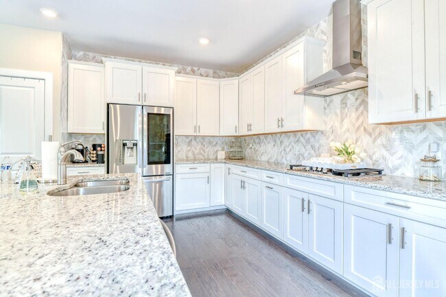 Building Photo - 1529 Paxton Ln