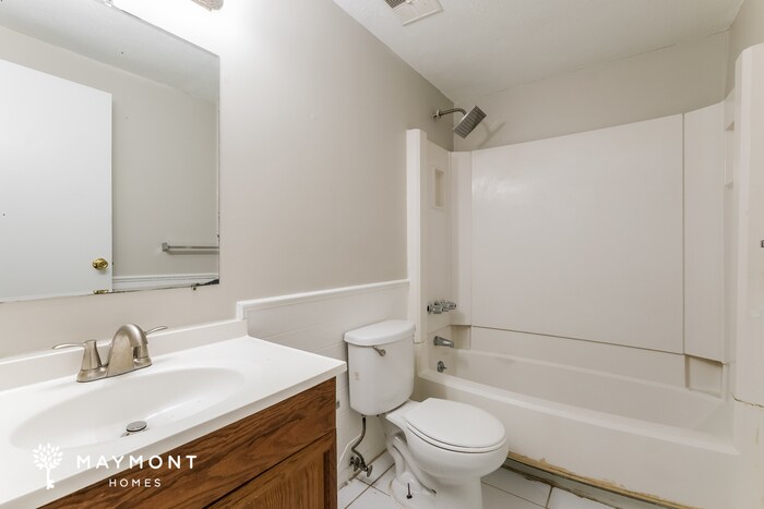 Building Photo - 3207 Sunderland Dr SW