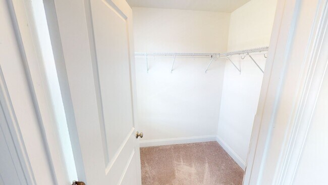 Building Photo - 11242 Saint Luke Drive - Move-in ready!