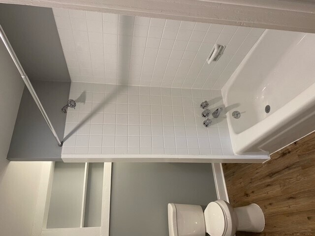 Bathroom - 86 Quarry Rd