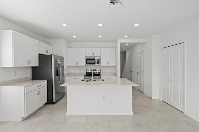 Building Photo - 14275 Oviedo Pl