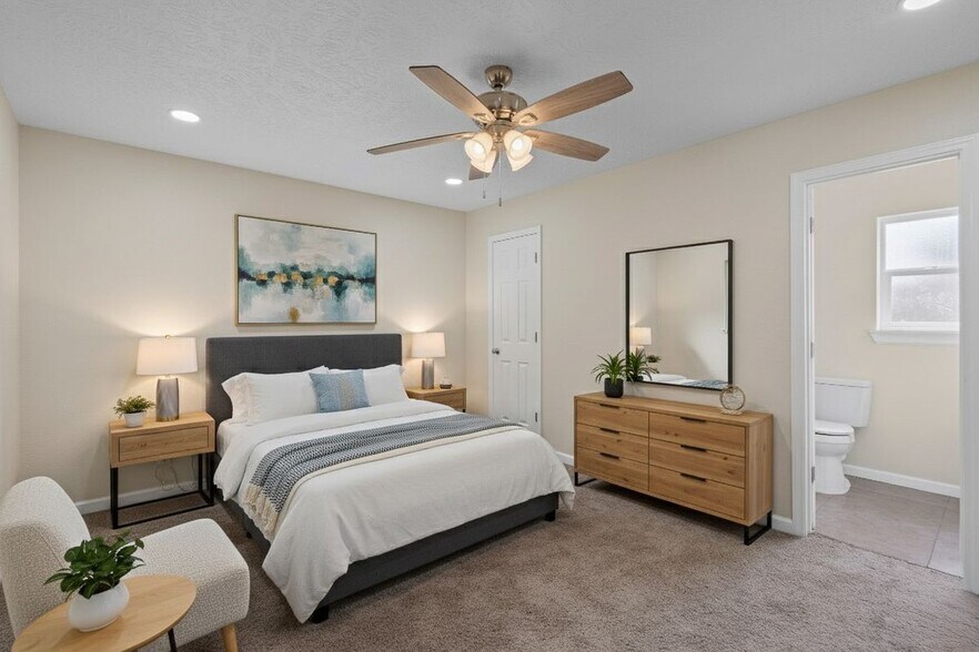 Building Photo - 335 Haymarket Ln