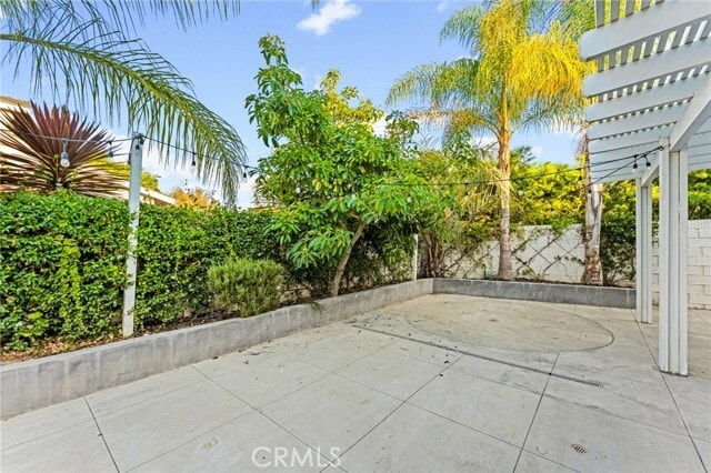 Building Photo - 3550 Sunflower Cir