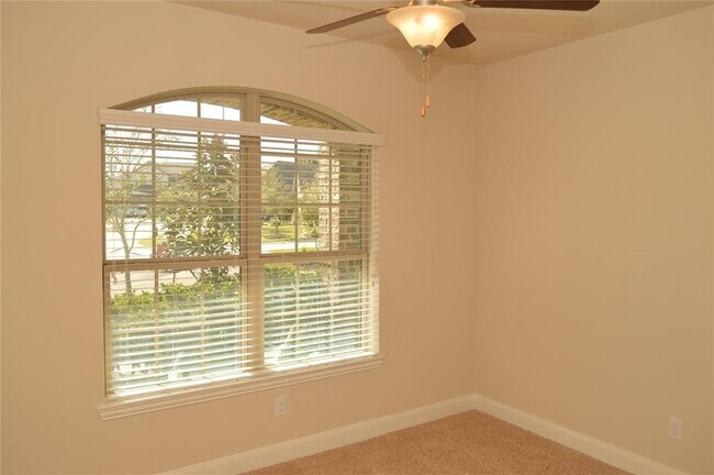 Building Photo - 4803 Basil Clear Trail
