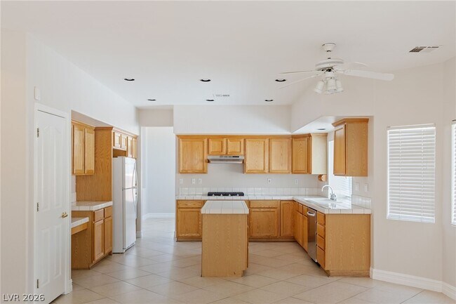 Building Photo - 2009 Sedona Creek Cir