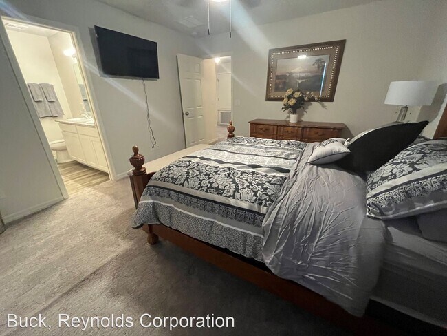 Building Photo - 3 br, 2.5 bath House - 531 Ramar Rd.