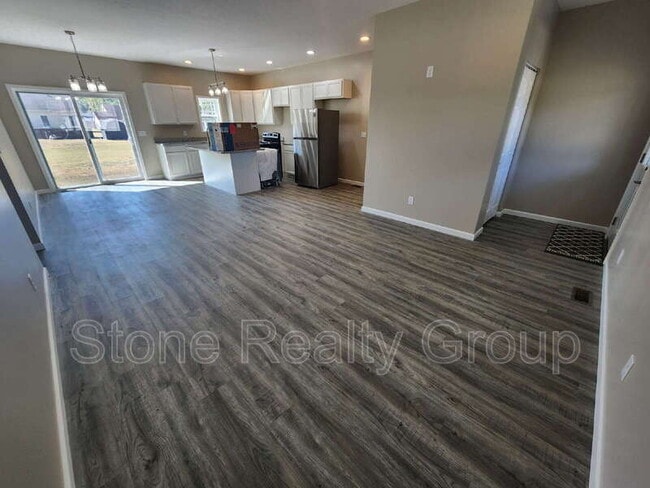 Building Photo - 1108 W Ewing St