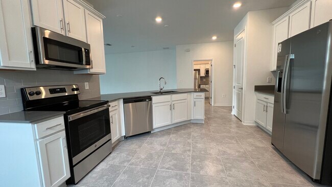 Building Photo - 4195 Babbling Brook Way