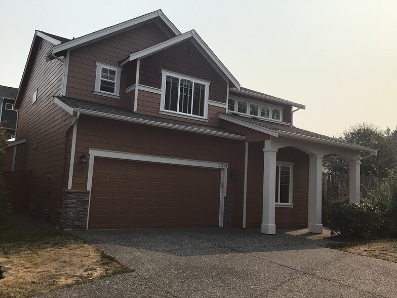 Primary Photo - 11704 1st Pl SE