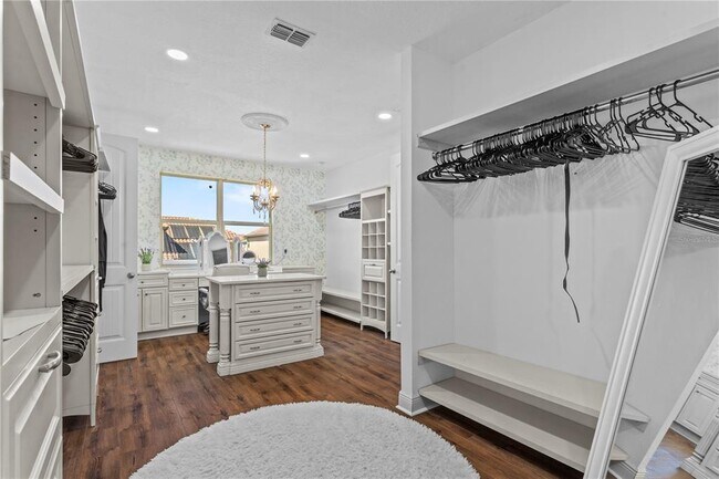 Building Photo - 8434 Chilton Dr