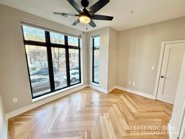 Building Photo - 1345 K St SE