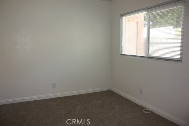 Building Photo - 17041 A Ln