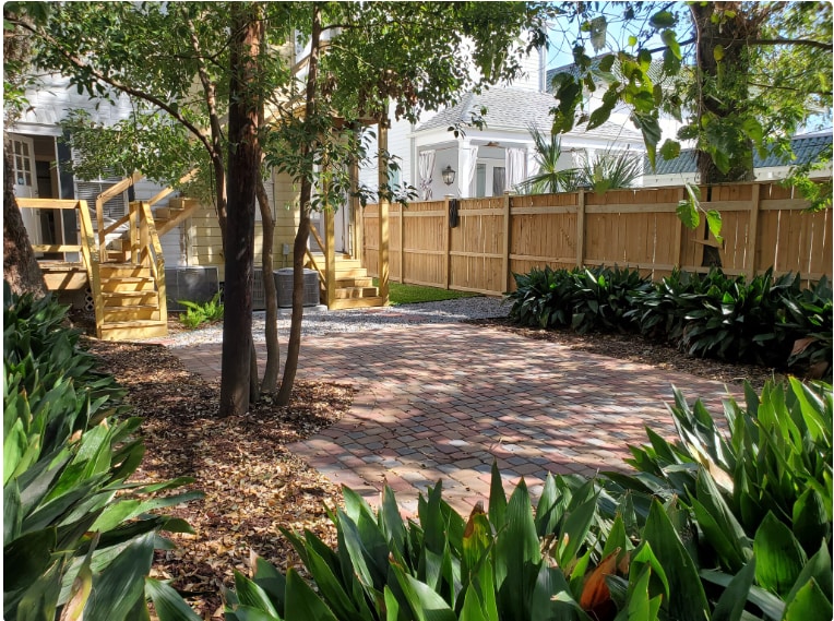 Backyard - 6 Fontainebleau Dr