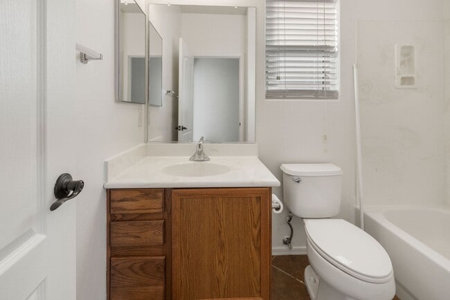 Building Photo - Beautiful 4 Bedroom 3 Bath Home in Vail