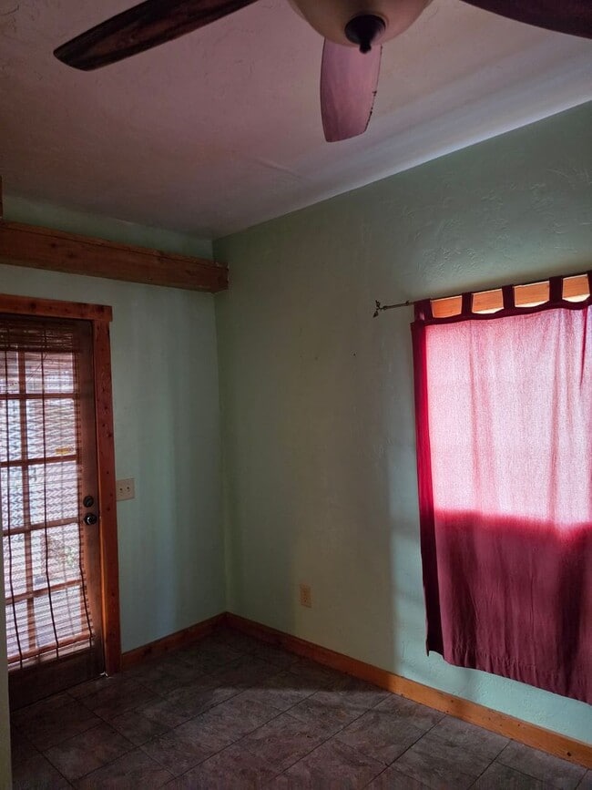 Building Photo - 3 Bedrooms 2 baths Beach House in the City of Imperial Beach!!!!!!