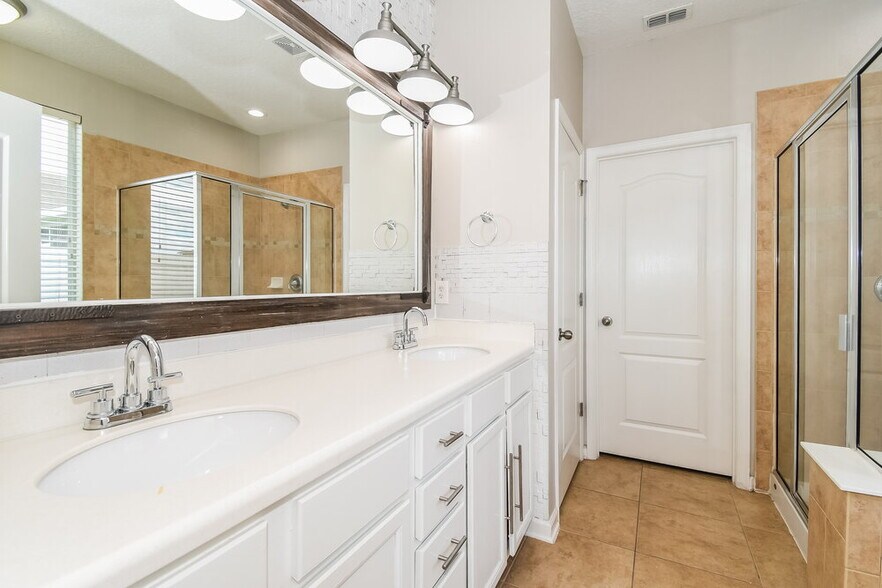 Building Photo - 849 Quiet Stone Ln