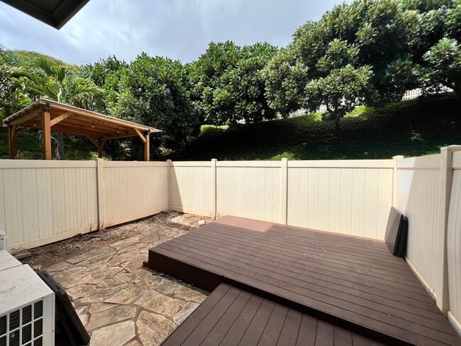 Building Photo - 3 Bed/2.5 Bath Townhome with Garage at Kai...