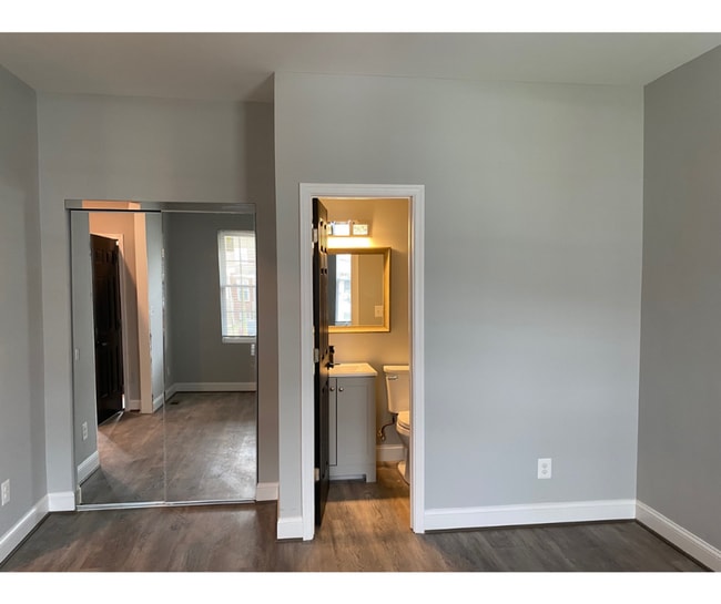 Building Photo - 2311 Anoka Ave