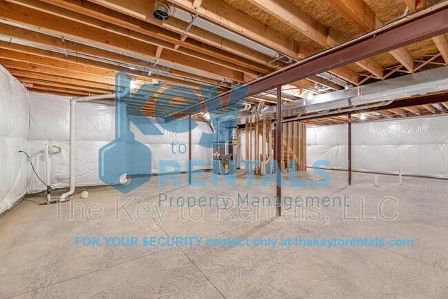 Building Photo - 1352 Creeks Edge Dr