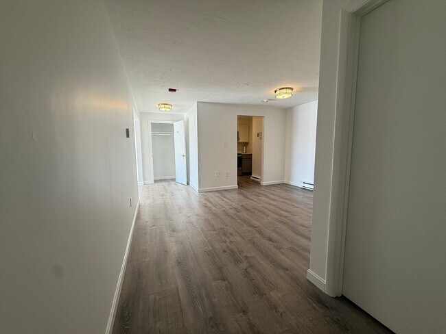 Building Photo - 151 Providence Rd