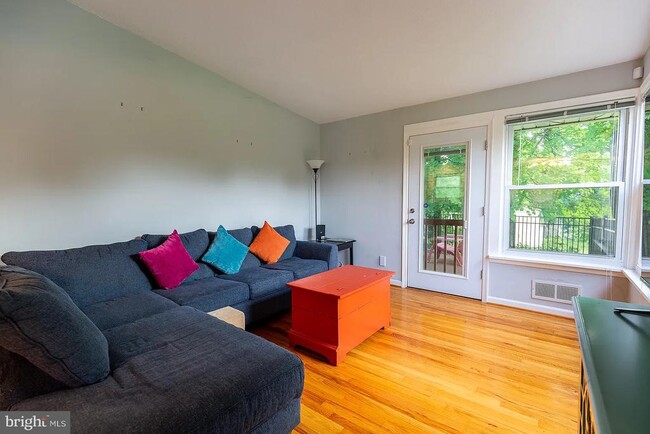 Building Photo - 3026 Kadala Pl