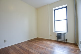 Building Photo - 150 E 116 Street