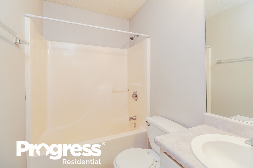 Building Photo - 50 Mountain Ct