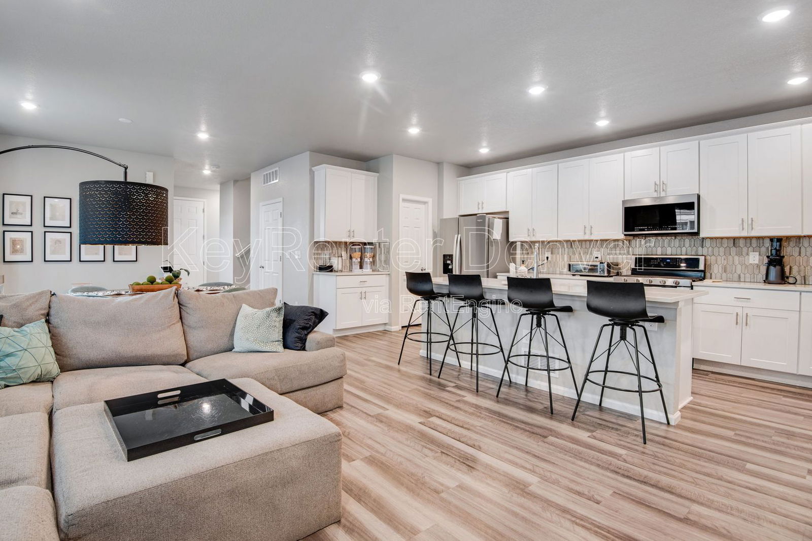 Building Photo - 18320 E Mississippi Ave