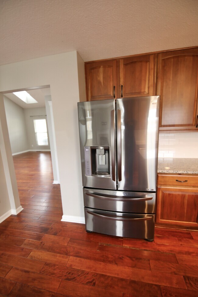 Building Photo - 7543 Ashley Meadow Dr