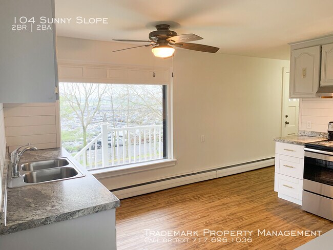Building Photo - Nice 2 Bedroom Home