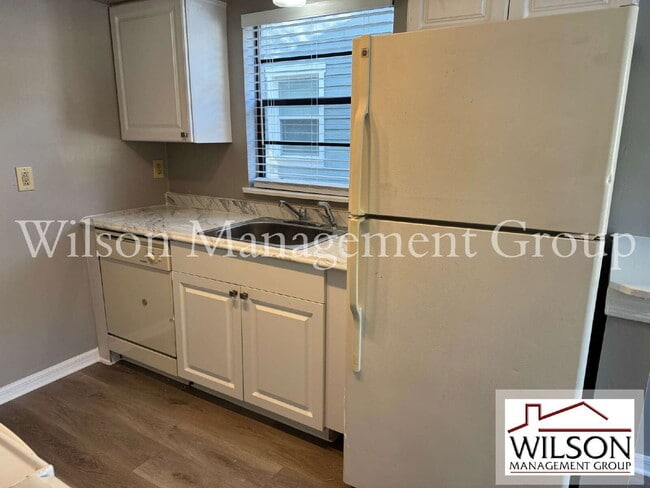 Building Photo - 2810 Kilgore St