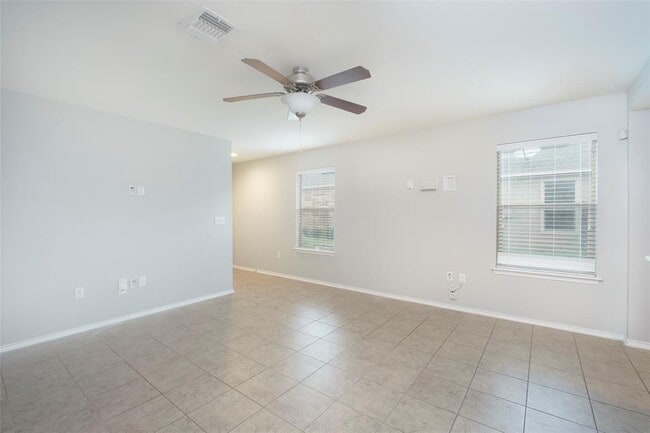 Building Photo - 11221 Kirkland Hill Path