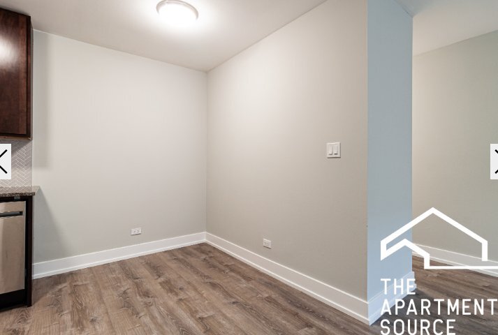 Building Photo - 530 W Surf St