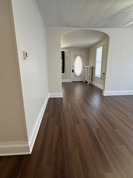 Building Photo - 1210 S Cornelia St