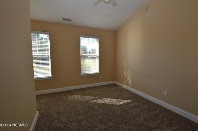 Building Photo - 1362 Old Comfort Hwy
