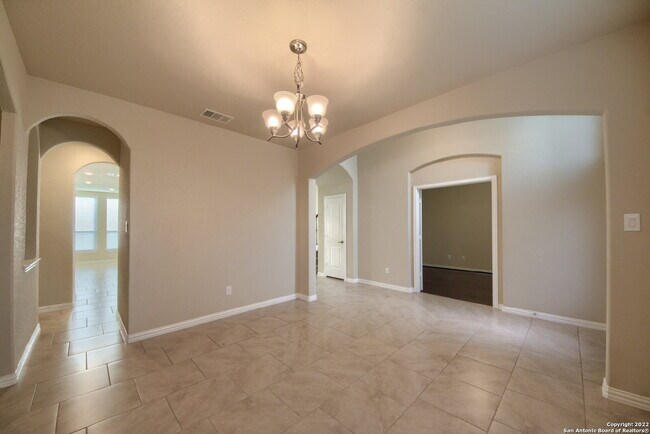 Building Photo - NOW OFFERING 50% OFF 1ST MONTH'S RENT!