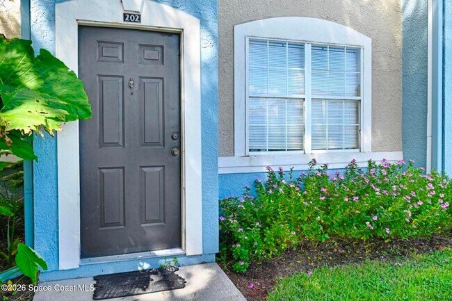Building Photo - 1747 Sophias Dr