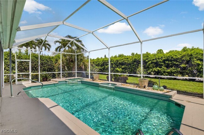 Building Photo - 8350 Trentwood Ct