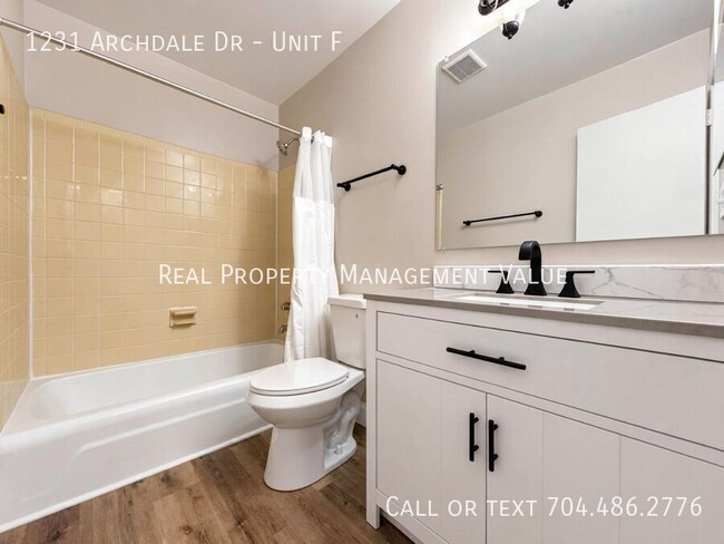 Building Photo - 1231 Archdale Dr