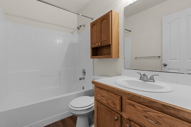 Building Photo - 1443 W Balboa St
