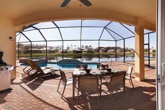 Building Photo - 10095 Mimosa Silk Dr