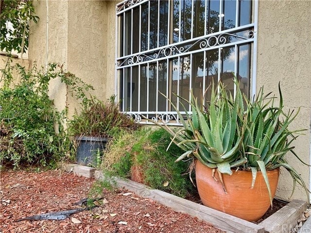Building Photo - 13492 Ramona Pkwy