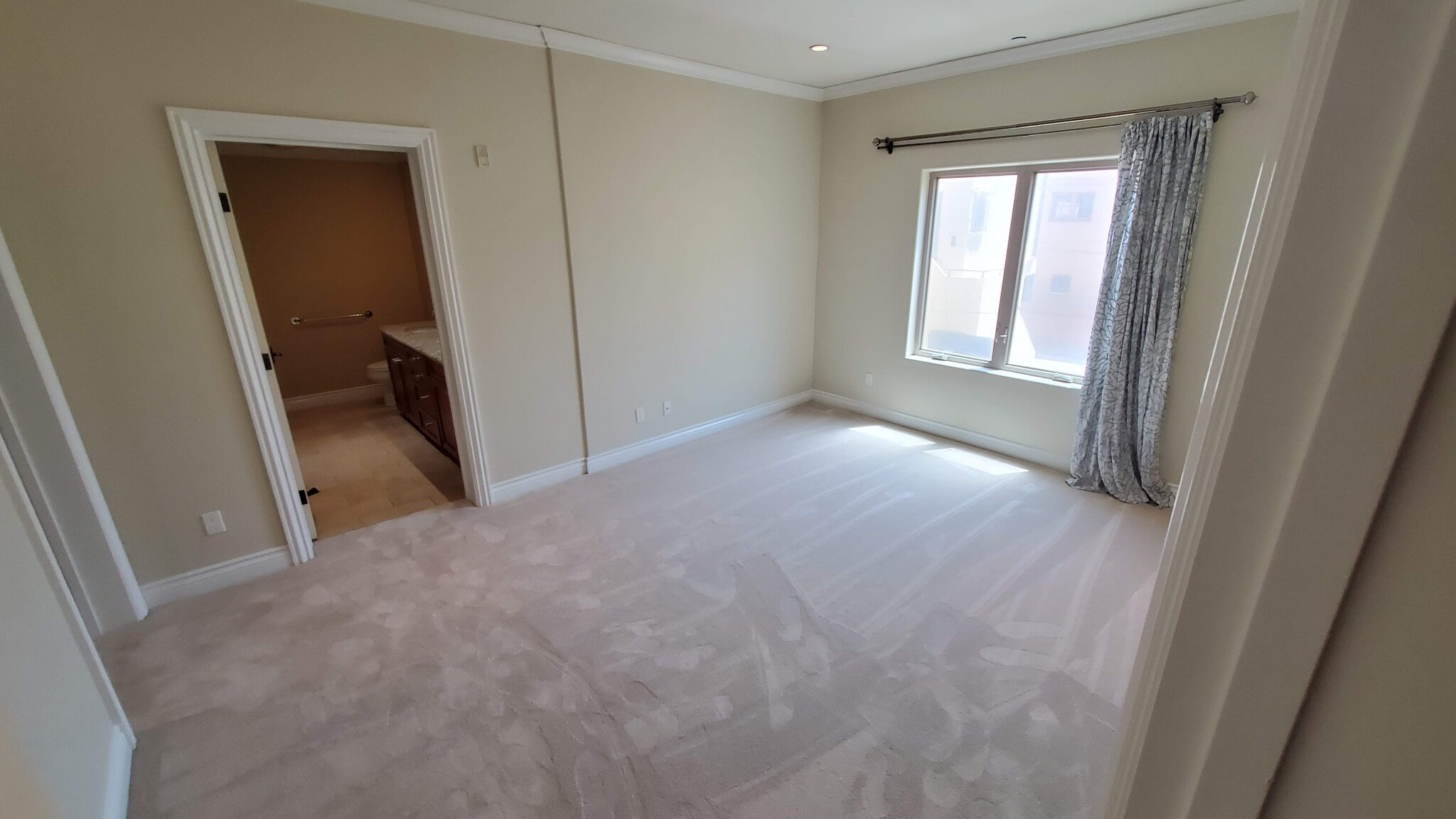 Master Bedroom - 1135 S Shenandoah St