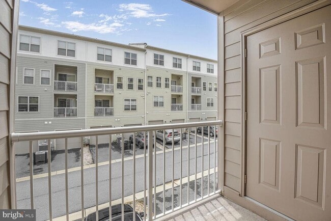Building Photo - 629 Diamondback Dr