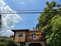 Building Photo - 1217 Carolyn Ln