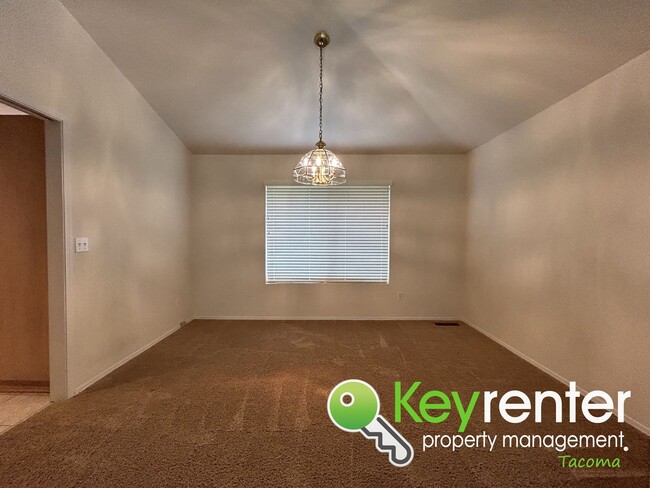 Building Photo - Magnificent North West Tacoma Home