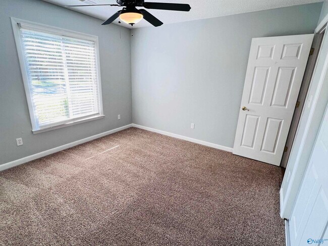 Building Photo - 116 Bibb Dr