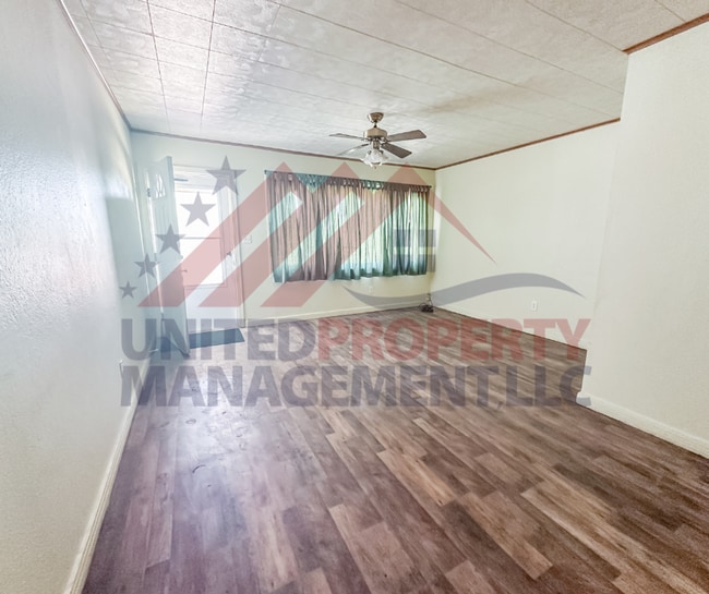 Building Photo - 4 bedroom for rent in Carlsbad NM