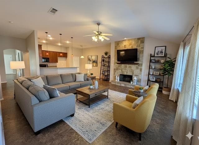 Building Photo - 5317 Malibu St